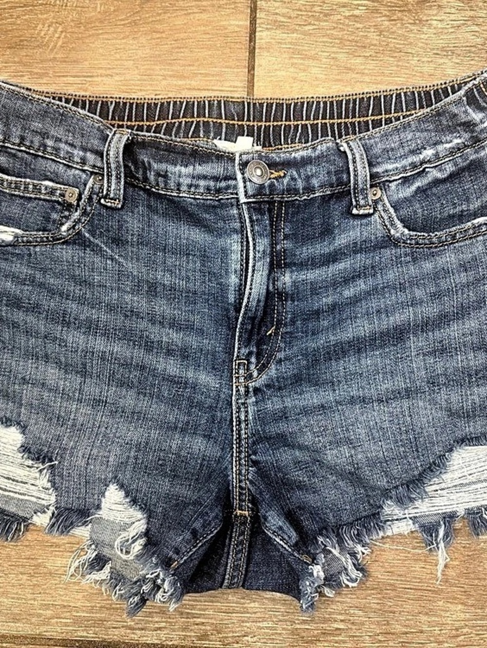 aerie Daydream Denim Short Distressed Denim Jean Shorts in Blue Size Medium